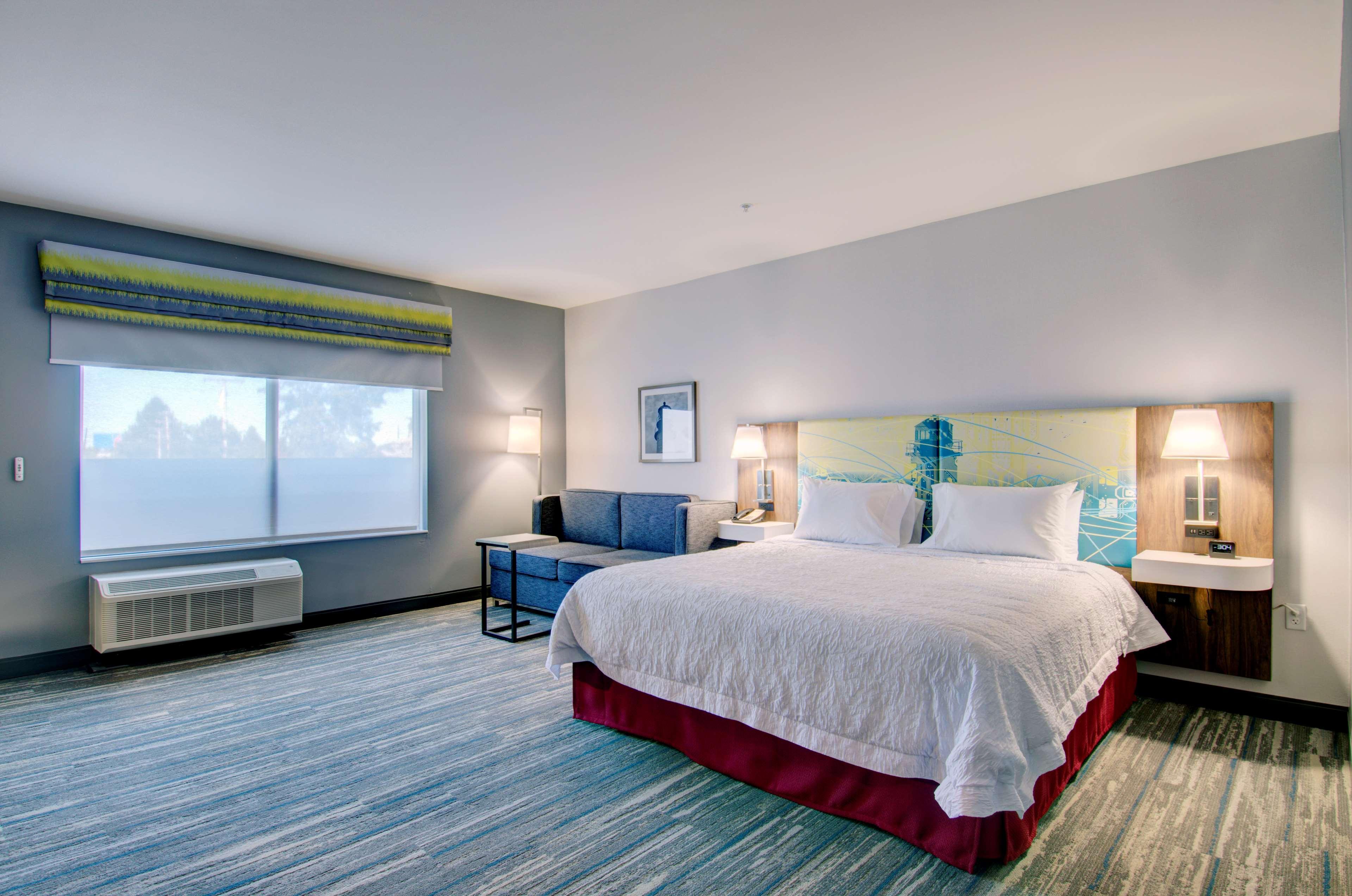 Hampton Inn & Suites Portland West Экстерьер фото